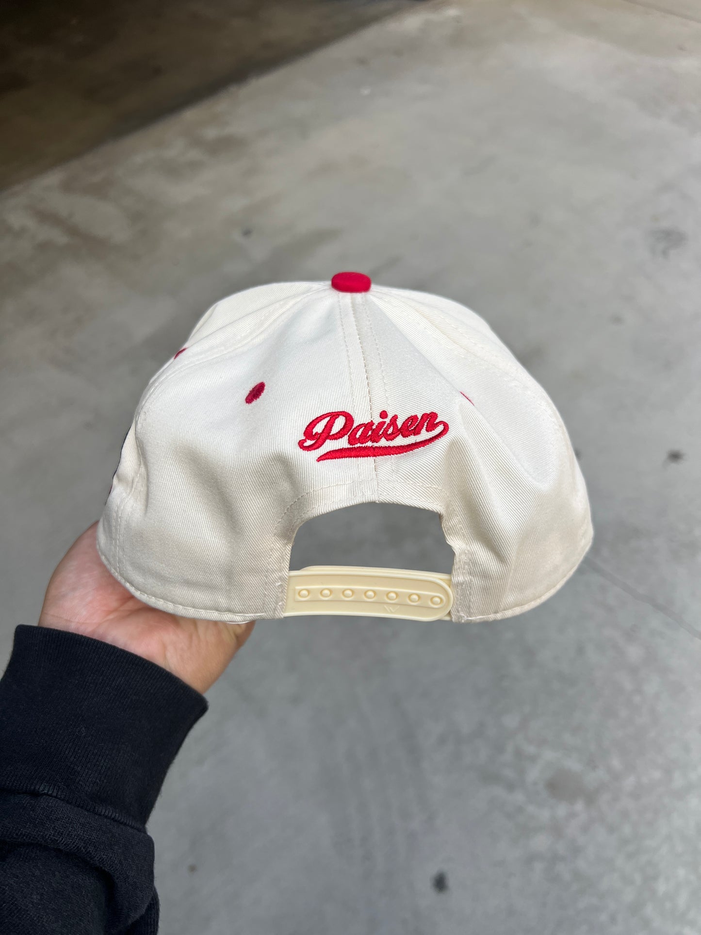 (CREAM/RED) "SD" <3 SNAPBACK