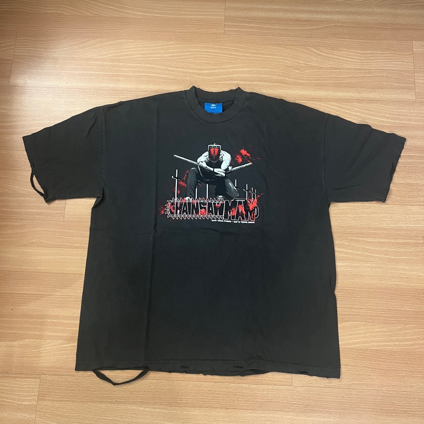 Oyasumi Designs Chainsaw Man Tattered Size XXL